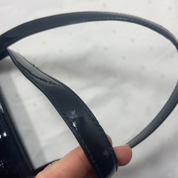 Authentic kate spade Harmony Metro Patent Leather Perferated Purse Tote- SALE! - Picture 14 of 15